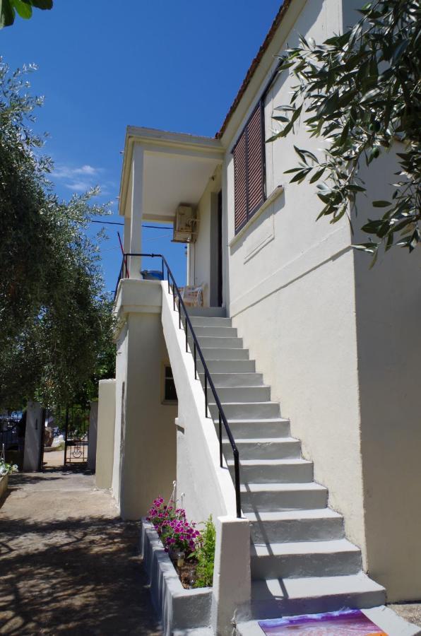 Konstantinos Apartment Skála Kallirákhis Екстериор снимка